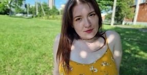 Cuộc phiêu lưu kích thích với cô em hot girl