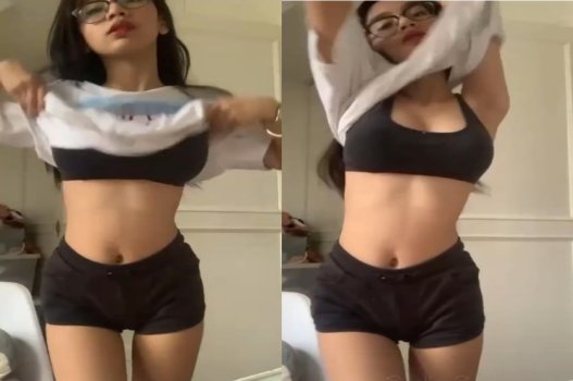 Đụ em hàng ngực khủng sướng lắm